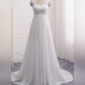 White Wedding Dress With Eyelash Lace Chiffon Overlay Cut-out Back Size W 14